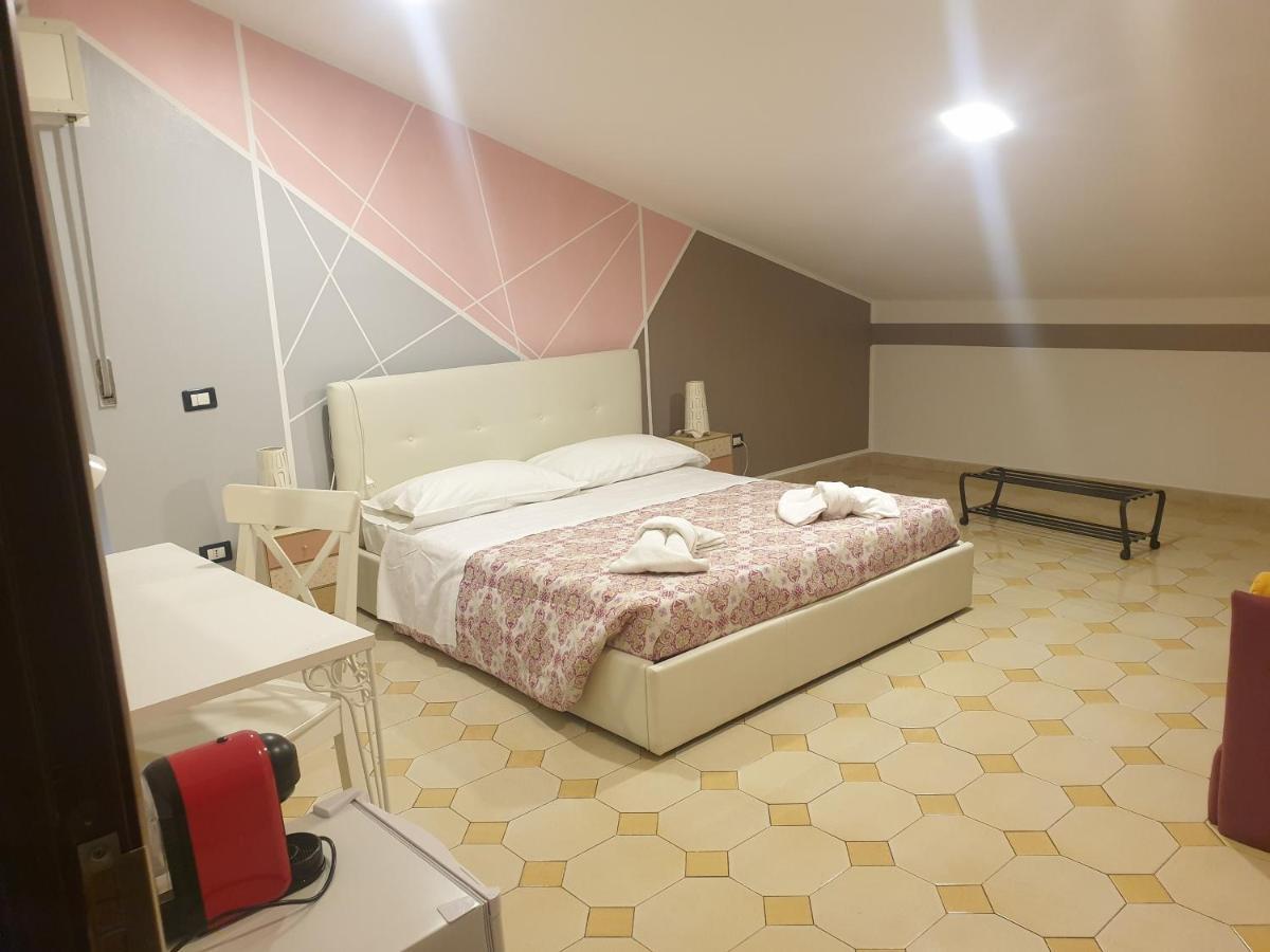 Dimoramuri B&B CTA Exteriér fotografie