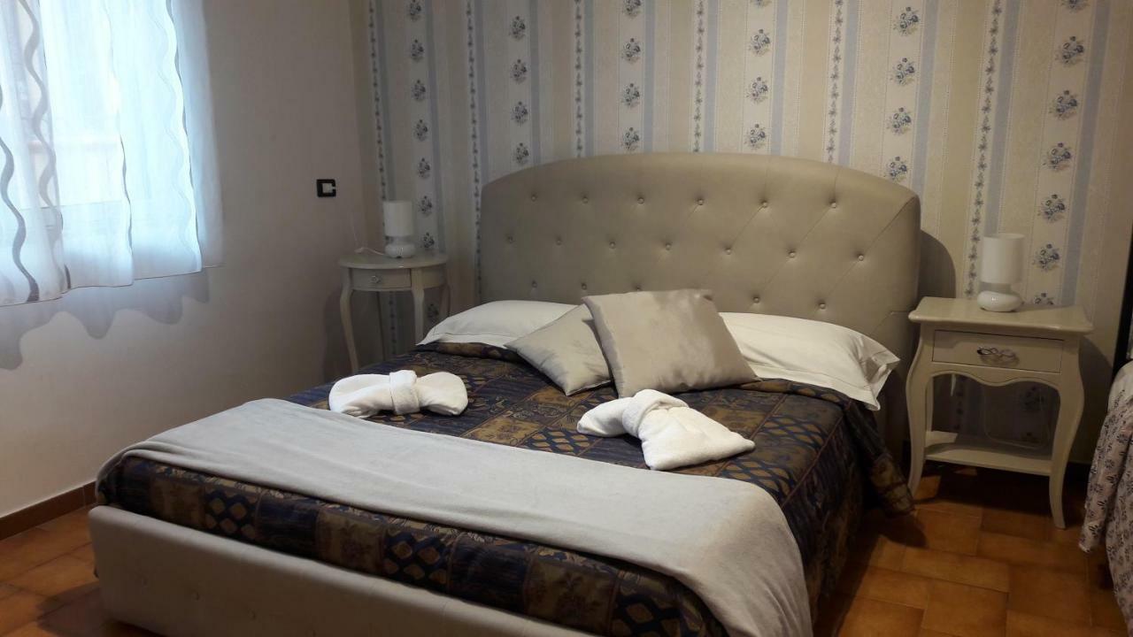 Dimoramuri B&B CTA Exteriér fotografie
